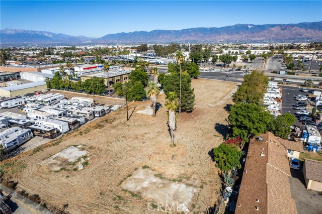 Detail Gallery Image 13 of 20 For 1417 W Redlands Bld, Redlands,  CA 92373 - – Beds | – Baths