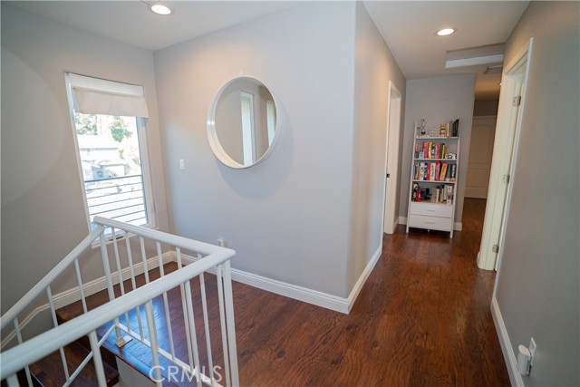 Detail Gallery Image 25 of 66 For 19016 Muirkirk Dr, Porter Ranch,  CA 91326 - 6 Beds | 4 Baths