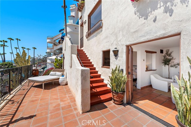 606 Avenida Victoria, San Clemente CA: https://media.crmls.org/medias/13d8961c-159d-49a4-9c68-b97a6184fa74.jpg