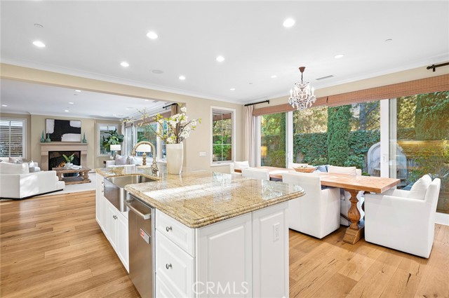 Detail Gallery Image 10 of 72 For 64 Tesoro, Irvine,  CA 92618 - 4 Beds | 3 Baths