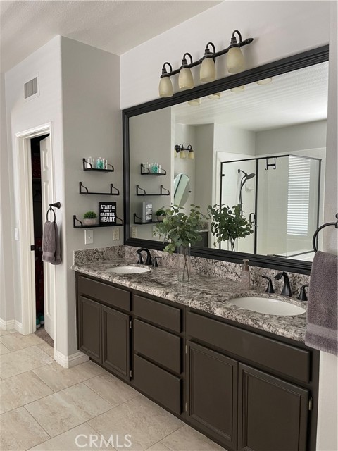 Detail Gallery Image 33 of 46 For 13950 Guidera Dr, Rancho Cucamonga,  CA 91739 - 5 Beds | 3/1 Baths