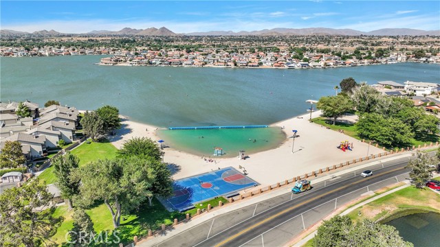 13699 Spring Valley Parkway, Victorville CA: https://media.crmls.org/medias/13d90d88-7931-47b9-8558-075bd2a9185c.jpg