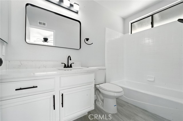Image 25 of 45 For 10655 Springfield Drive