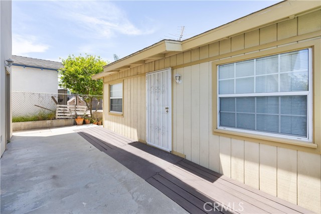 920 W Elberon Avenue, San Pedro CA: https://media.crmls.org/medias/13da0c1c-585c-4045-bdab-a5aa5dbb7357.jpg
