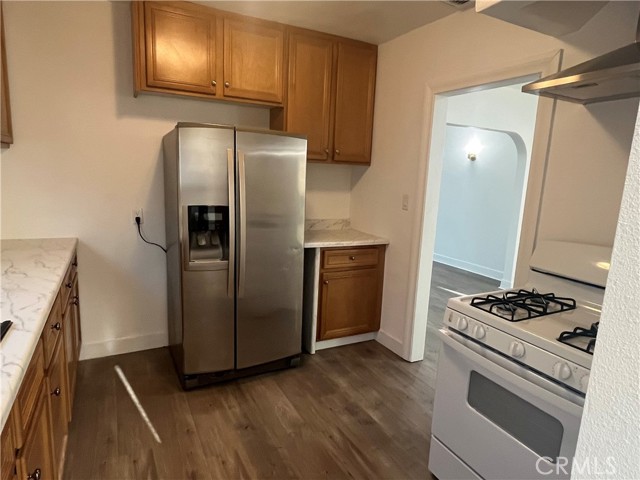 Detail Gallery Image 6 of 18 For 10322 Plainview Ave, Tujunga,  CA 91042 - 2 Beds | 1 Baths