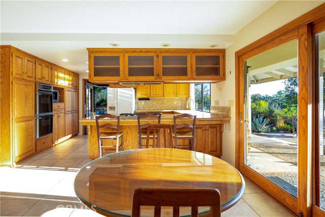 4 Aurora Drive, Rolling Hills Estates, California 90274, 3 Bedrooms Bedrooms, ,2 BathroomsBathrooms,Residential,Sold,Aurora,PV22014268