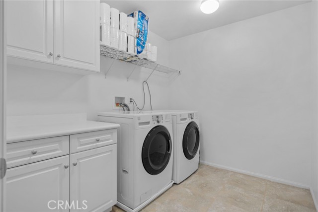 Detail Gallery Image 27 of 53 For 4736 Marrieta St, Jurupa Valley,  CA 91752 - 5 Beds | 4 Baths