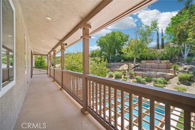 25422 Magnolia Lane, Stevenson Ranch CA: https://media.crmls.org/medias/13da8397-bd9c-419b-84b3-05f3a7bed07d.jpg