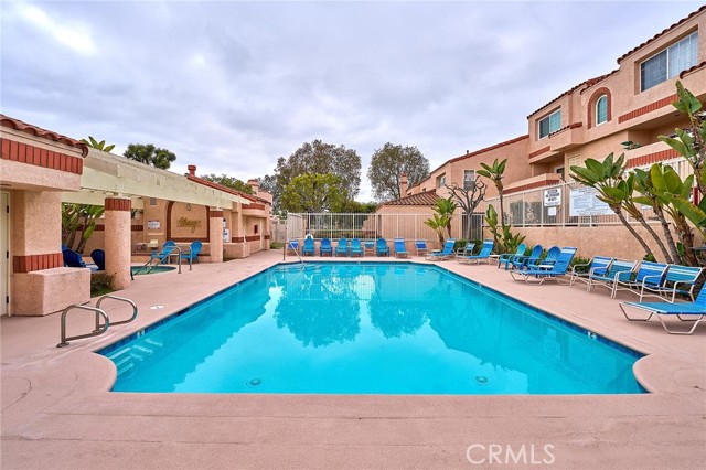 3101 Plaza Del Amo, Torrance CA: https://media.crmls.org/medias/13dac9b7-bbaa-44a4-a8bd-ceceea3f9be9.jpg