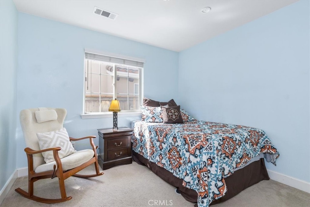 https://media.crmls.org/medias/13dbca47-7bd9-4130-b03c-22eb42dab872.jpg?preset=X-Large