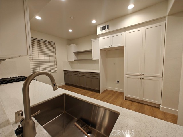 614 Timberwood, Irvine CA: https://media.crmls.org/medias/13dc1fdf-4ffe-40e2-957a-57984d762dbc.jpg