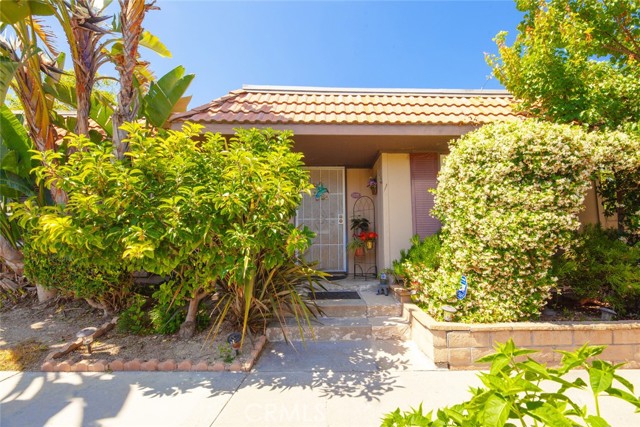 23356 Via San Miguel, Aliso Viejo CA: https://media.crmls.org/medias/13dc4b74-61dc-4191-bca3-0924597a0e36.jpg