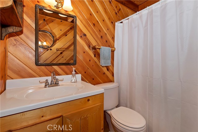 Detail Gallery Image 31 of 33 For 33796 Cedar Pines Ln, Green Valley Lake,  CA 92341 - 2 Beds | 1 Baths