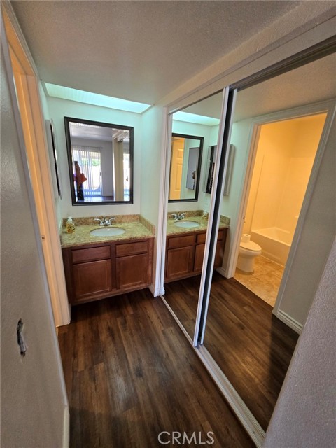 200 E Alessandro Boulevard, Riverside CA: https://media.crmls.org/medias/13dcbb23-fab0-4716-99c1-8ac2bb808ee9.jpg