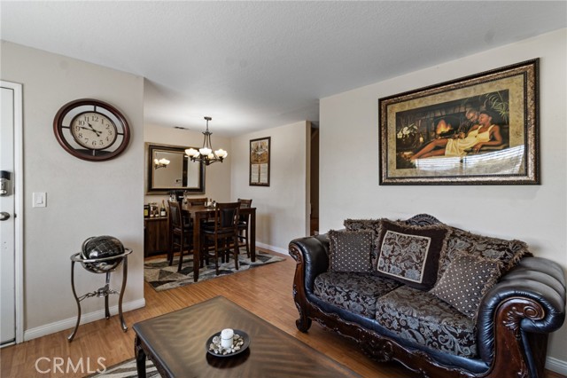 Detail Gallery Image 9 of 26 For 13917 Mcclure Ave #7,  Paramount,  CA 90723 - 3 Beds | 2/1 Baths