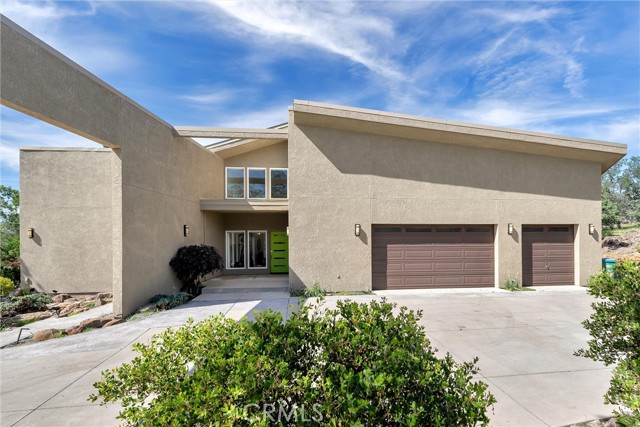 Detail Gallery Image 7 of 73 For 189 Indian Cliffs Drive, Chico,  CA 95973 - 3 Beds | 3/1 Baths
