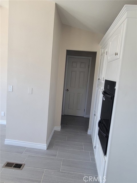 Detail Gallery Image 12 of 30 For 370 Lori Ann St, San Jacinto,  CA 92582 - 3 Beds | 2 Baths