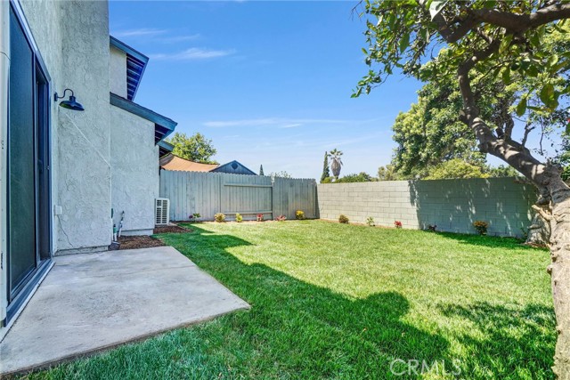 738 Amberwood Drive, Santa Ana CA: https://media.crmls.org/medias/13deacef-5b4c-4c0a-a75c-7617bed43745.jpg