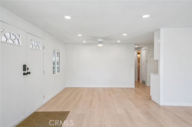 Detail Gallery Image 15 of 35 For 2755 Arrow Highway, La Verne,  CA 91750 - 2 Beds | 2 Baths