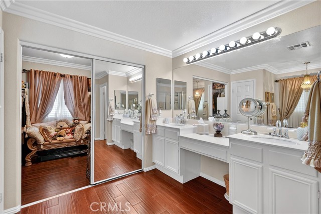 Image 41 of 74 For 12377 Columbia Lane