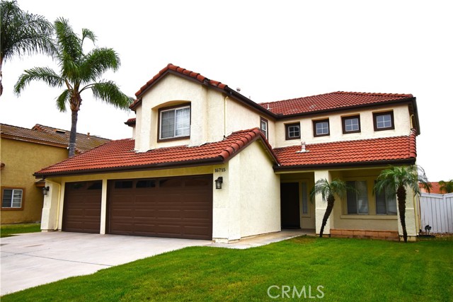 Detail Gallery Image 2 of 34 For 16715 Arroyo Park Dr, Moreno Valley,  CA 92551 - 4 Beds | 2/1 Baths