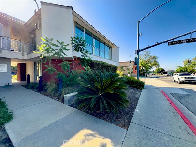 678 S Indian Hill Boulevard, Claremont, California 91711, ,Commercial Lease,For Rent,678 S Indian Hill Boulevard,CRIV24164868