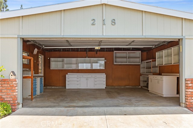 5200 Irvine Blvd Spc 218, Irvine CA: https://media.crmls.org/medias/13e0d5b8-c99e-4cba-8bf6-bcfb06e2a81e.jpg