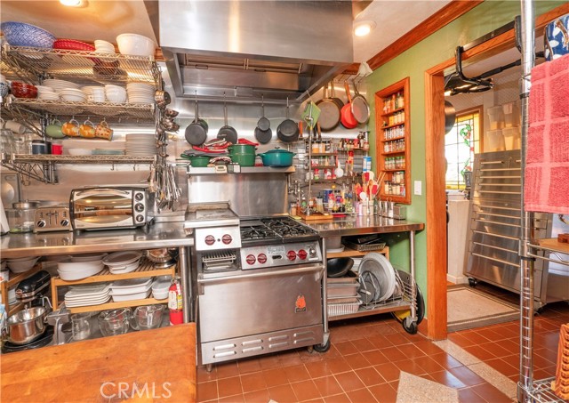 Detail Gallery Image 7 of 32 For 641 Ridgefield Dr, Claremont,  CA 91711 - 4 Beds | 3 Baths