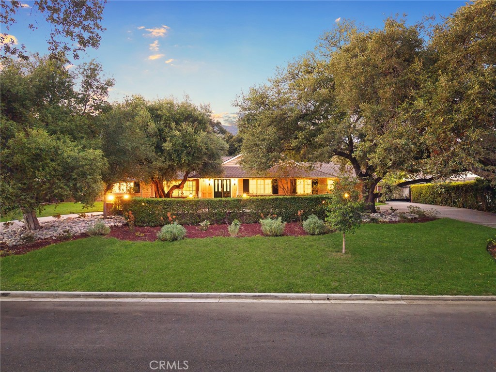 935 Fallen Leaf Road