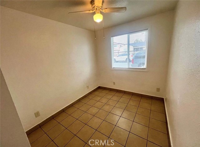 Image 21 of 17 For 2657 Monroe  