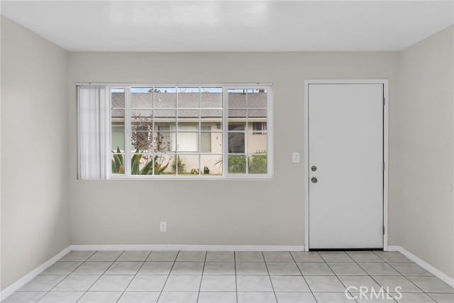 Detail Gallery Image 10 of 27 For 1302 W Lido Pl #2,  Anaheim,  CA 92801 - 2 Beds | 1 Baths