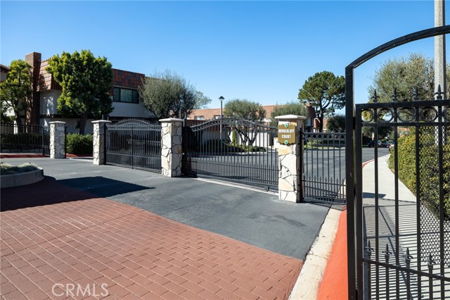 28026 Ridgebluff Court, Rancho Palos Verdes, California 90275, 2 Bedrooms Bedrooms, ,1 BathroomBathrooms,Residential,Sold,Ridgebluff,SB21225244