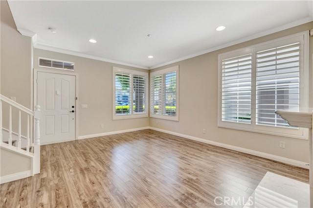 Detail Gallery Image 5 of 47 For 7079 Depoe Ct, Huntington Beach,  CA 92648 - 3 Beds | 2/1 Baths