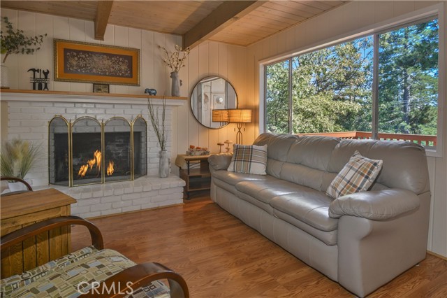 Detail Gallery Image 16 of 39 For 316 Annandale Dr, Lake Arrowhead,  CA 92352 - 4 Beds | 2 Baths