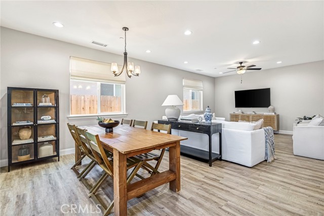 1206 Bristlecone Drive, Madera CA: https://media.crmls.org/medias/13e466aa-f433-484e-9ab5-922e31d64cf3.jpg