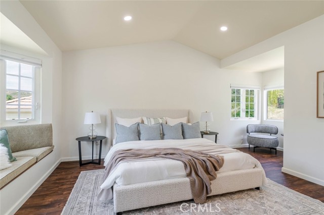 Detail Gallery Image 13 of 31 For 31256 Quail Valley Rd, Castaic,  CA 91384 - 3 Beds | 3 Baths