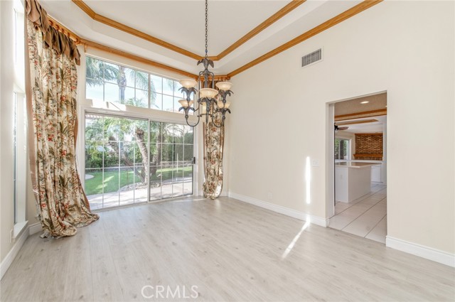 Detail Gallery Image 9 of 54 For 20335 via La Vieja, Yorba Linda,  CA 92887 - 4 Beds | 3 Baths