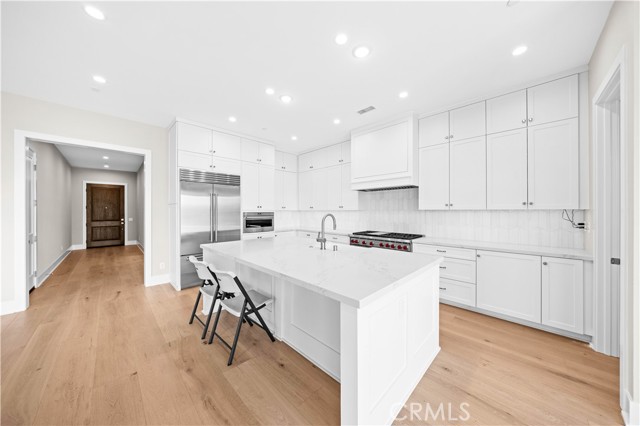 130 Mossvine, Irvine CA: https://media.crmls.org/medias/13e546be-1a5b-4f67-9c5a-6cdc31afac5d.jpg