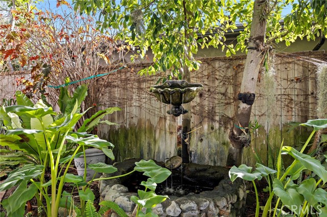 Detail Gallery Image 4 of 38 For 1511 Bluebird Canyon Dr, Laguna Beach,  CA 92651 - 3 Beds | 2 Baths