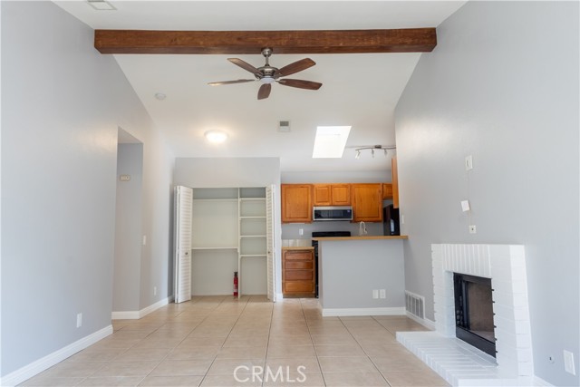 Detail Gallery Image 7 of 20 For 3861 Antelope Creek Dr, Ontario,  CA 91761 - 2 Beds | 1 Baths