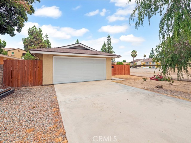 Image 3 for 1063 Circle City Dr, Corona, CA 92879