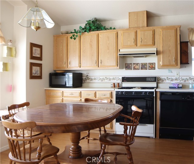 10961 Desert Lawn Drive, Calimesa CA: https://media.crmls.org/medias/13e745ea-b6cd-4b25-9ab7-9048c910f252.jpg