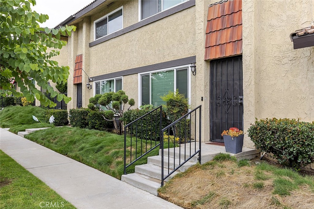 581 W Greenwood Avenue #6