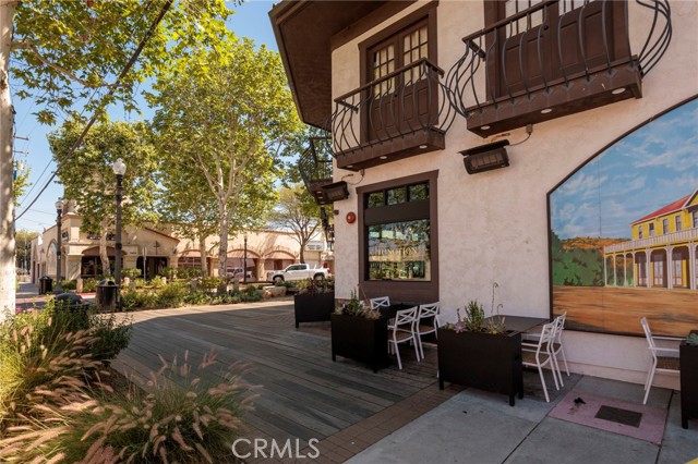 Detail Gallery Image 22 of 51 For 24589 Lola, Newhall,  CA 91321 - 5 Beds | 3 Baths