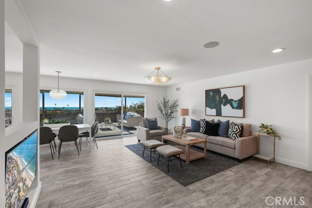 4203 Calle Mayo, San Clemente CA: https://media.crmls.org/medias/13e958d0-06cb-4187-8e10-c4eab4aee8a4.jpg