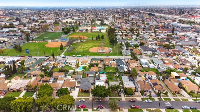 Detail Gallery Image 14 of 15 For 611 W 91st St, Los Angeles,  CA 90044 - 3 Beds | 2 Baths