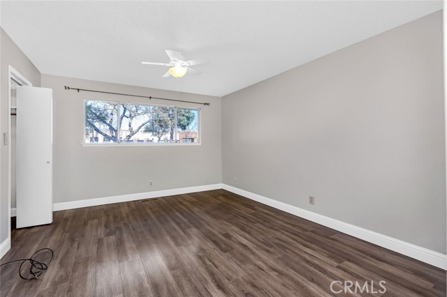 Detail Gallery Image 12 of 22 For 2265 E Herndon, Fresno,  CA 93720 - 3 Beds | 2 Baths