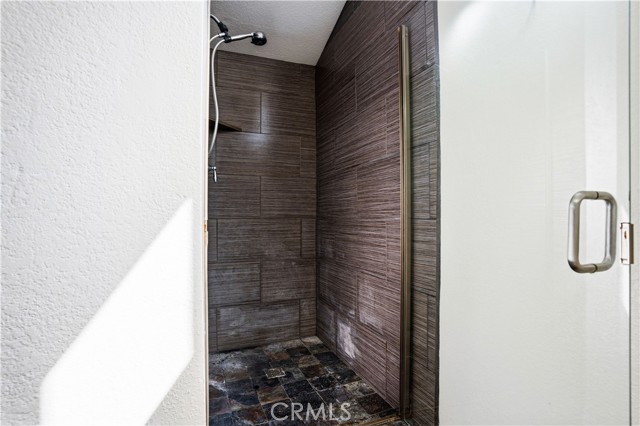 Detail Gallery Image 20 of 56 For 29870 White Sail, Canyon Lake,  CA 92587 - 4 Beds | 2 Baths