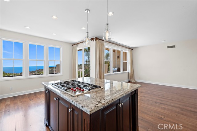 Detail Gallery Image 12 of 32 For 28 Coral Reef, Newport Coast,  CA 92657 - 3 Beds | 3/1 Baths