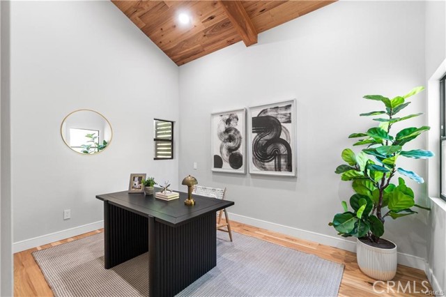 Detail Gallery Image 33 of 55 For 8566 Hollywood Bld, Los Angeles,  CA 90069 - 6 Beds | 6/1 Baths